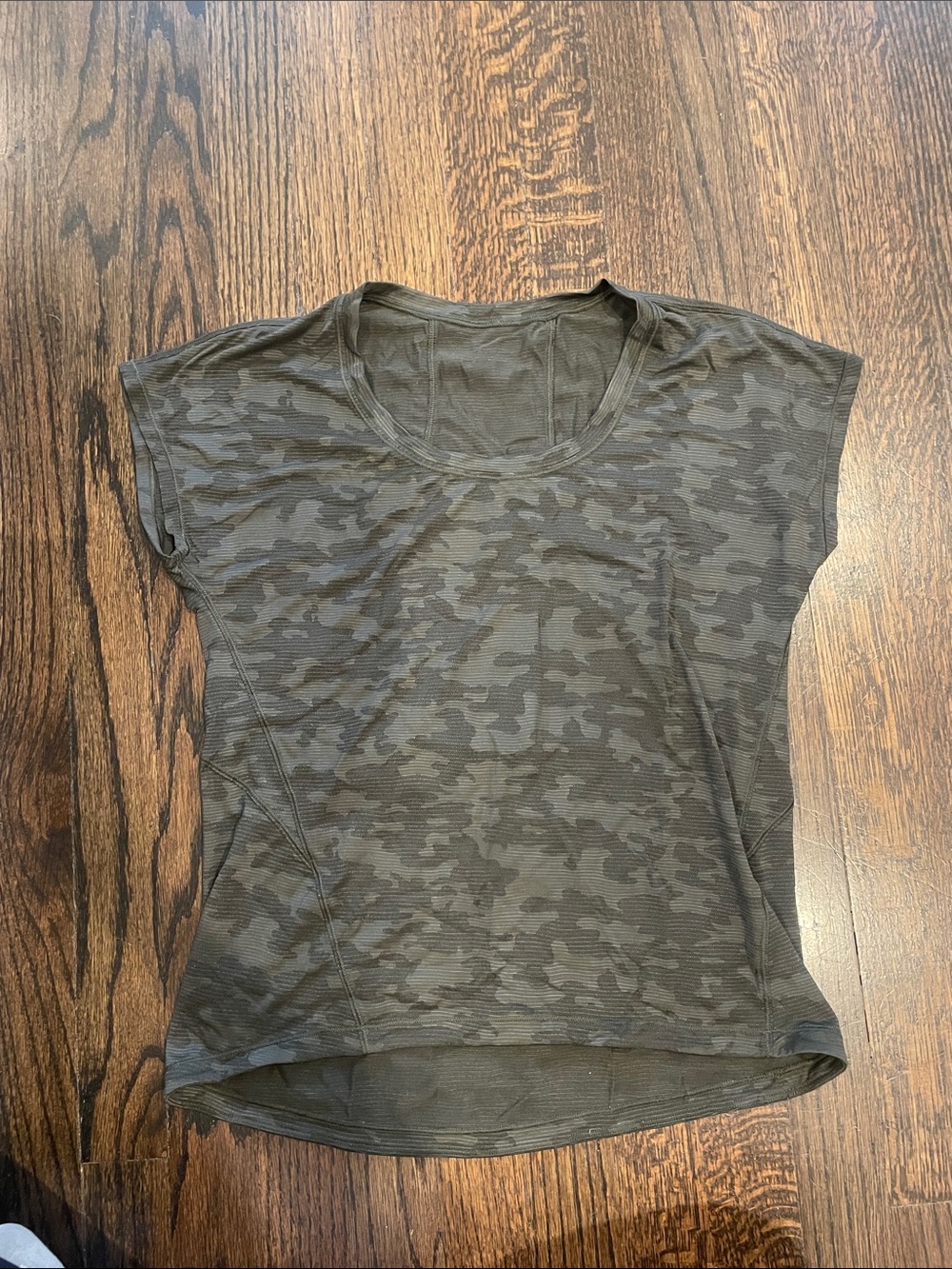 Women’s Short Sleeve Camo Tee - Olive Green